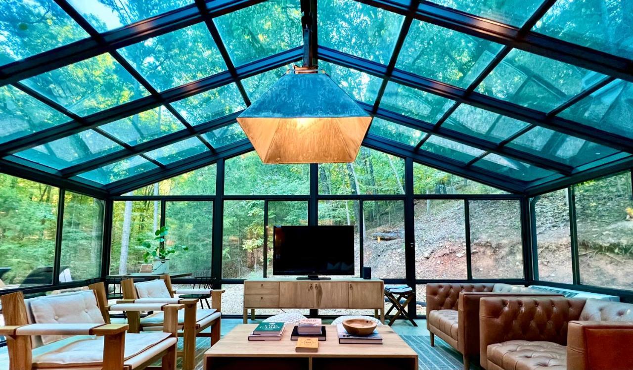 Glass Cabin Eureka Springs Exterior photo